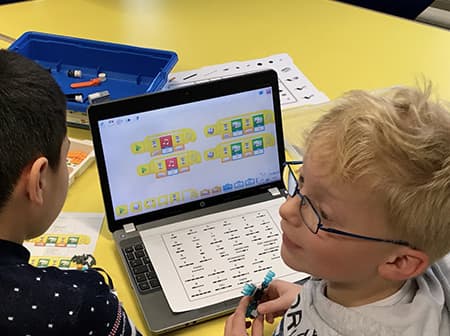 lego-education_wedo2.0_4
